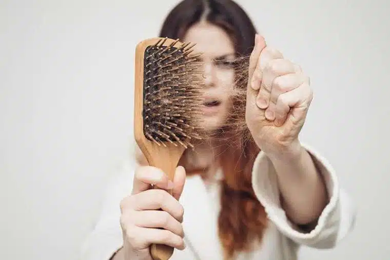 Krankheiten und pathologische Zustände, die mit Haarausfall einhergehen